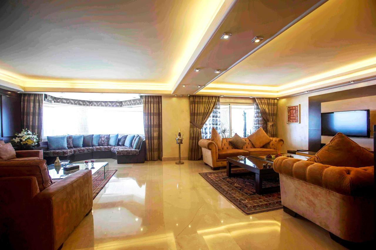 Lahoya Suites Beirut Exterior foto
