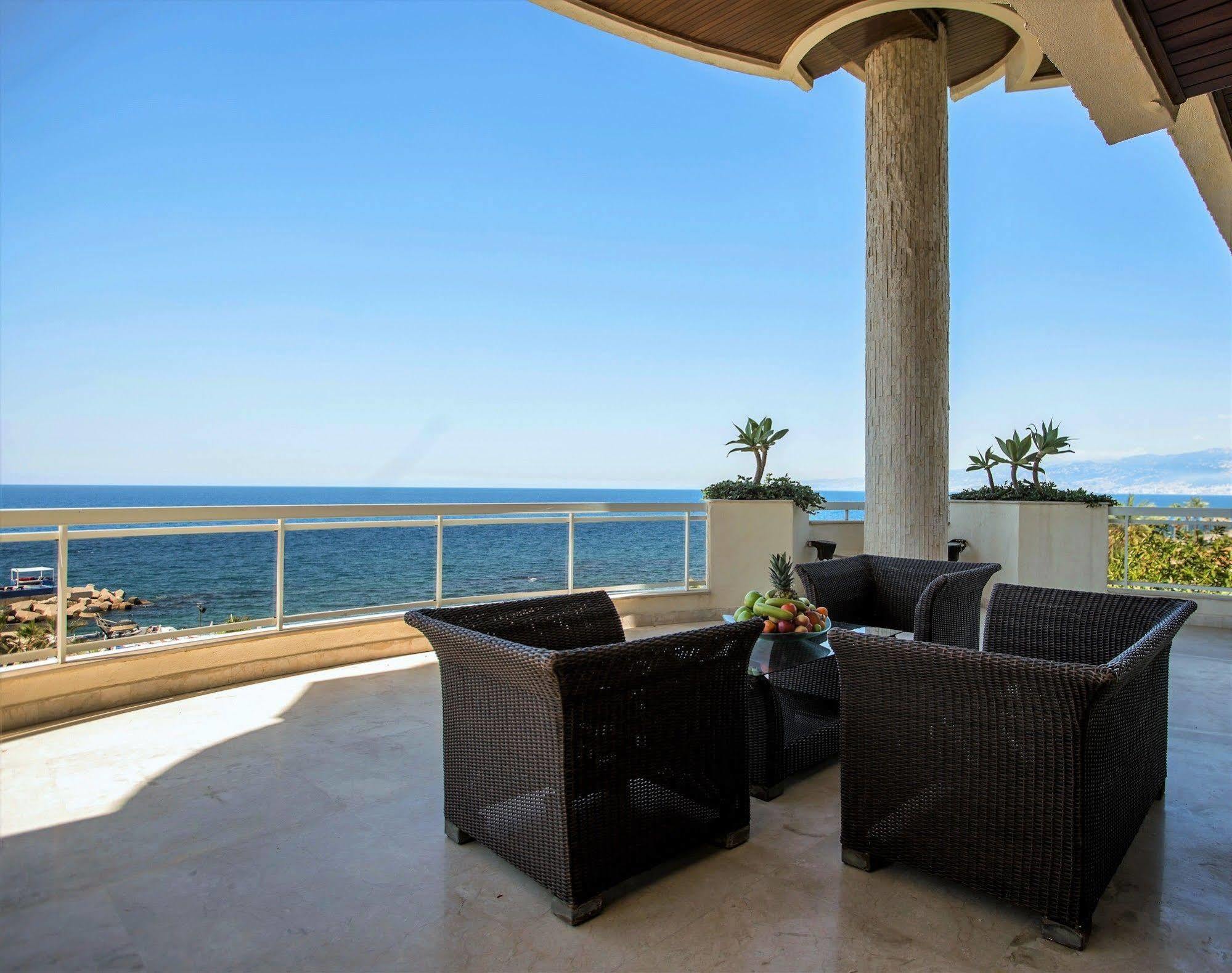 Lahoya Suites Beirut Exterior foto