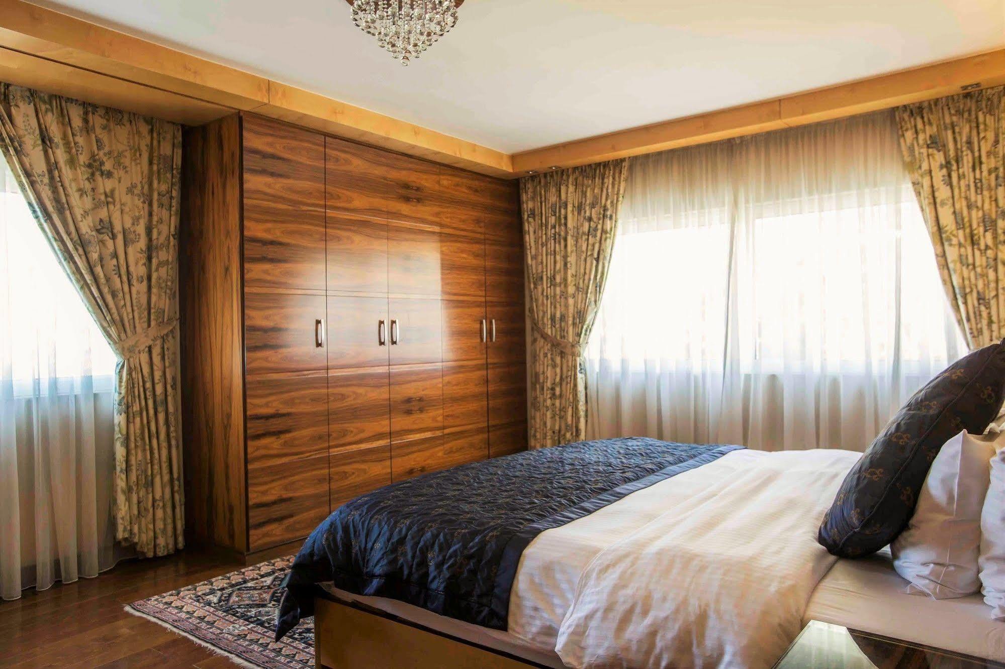 Lahoya Suites Beirut Exterior foto