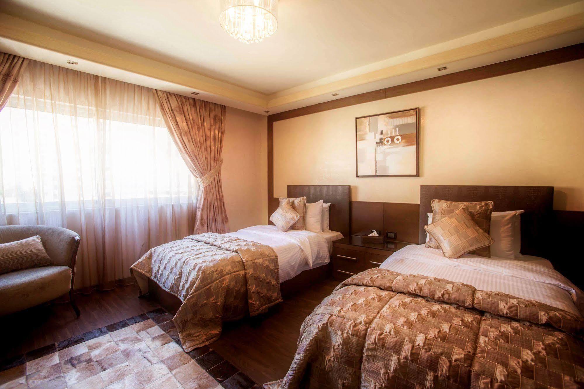 Lahoya Suites Beirut Exterior foto